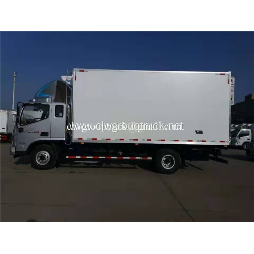 Euro 4 refrigerated truck /frezeer box truck